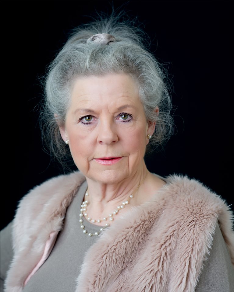 Daphne Batson. Image 4