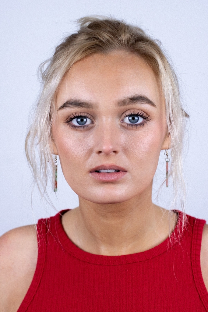 Hayley Bellamy. Image 4