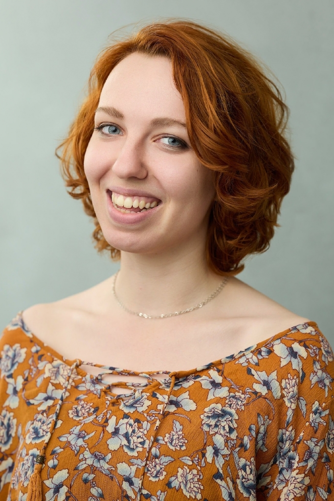 Leah Taylor. Image 1