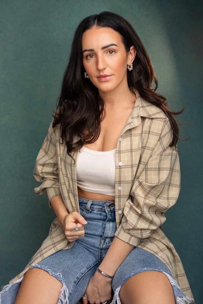 Saskia Robbins. Image 1