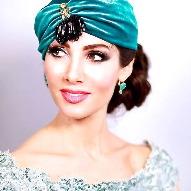 Suzie Demetri-Robertson. Image 10